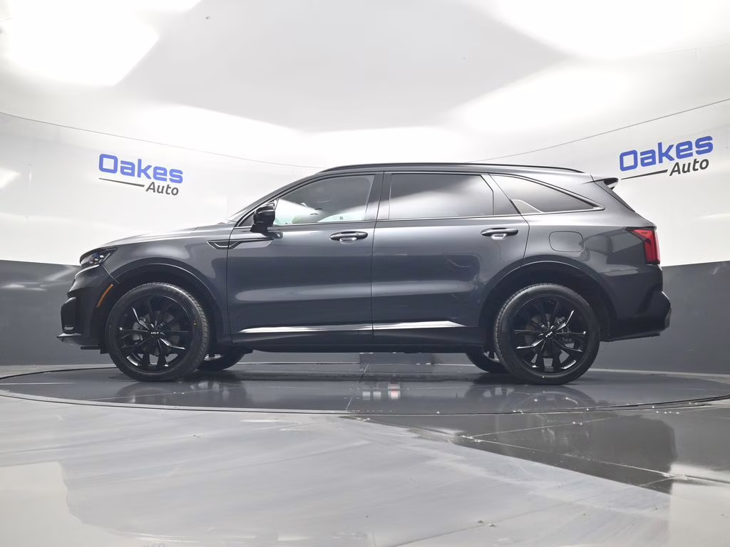 2023 Gravity Gray Kia Sorento SX FWD SUV