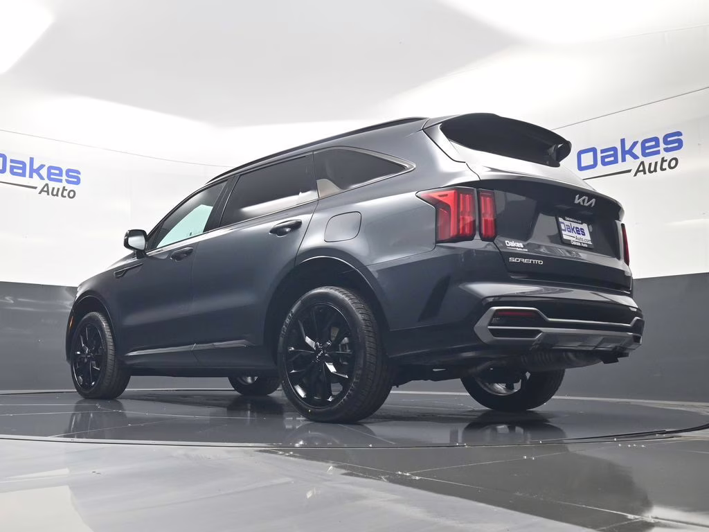 2023 Gravity Gray Kia Sorento SX FWD SUV