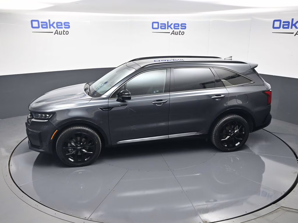 2023 Gravity Gray Kia Sorento SX FWD SUV