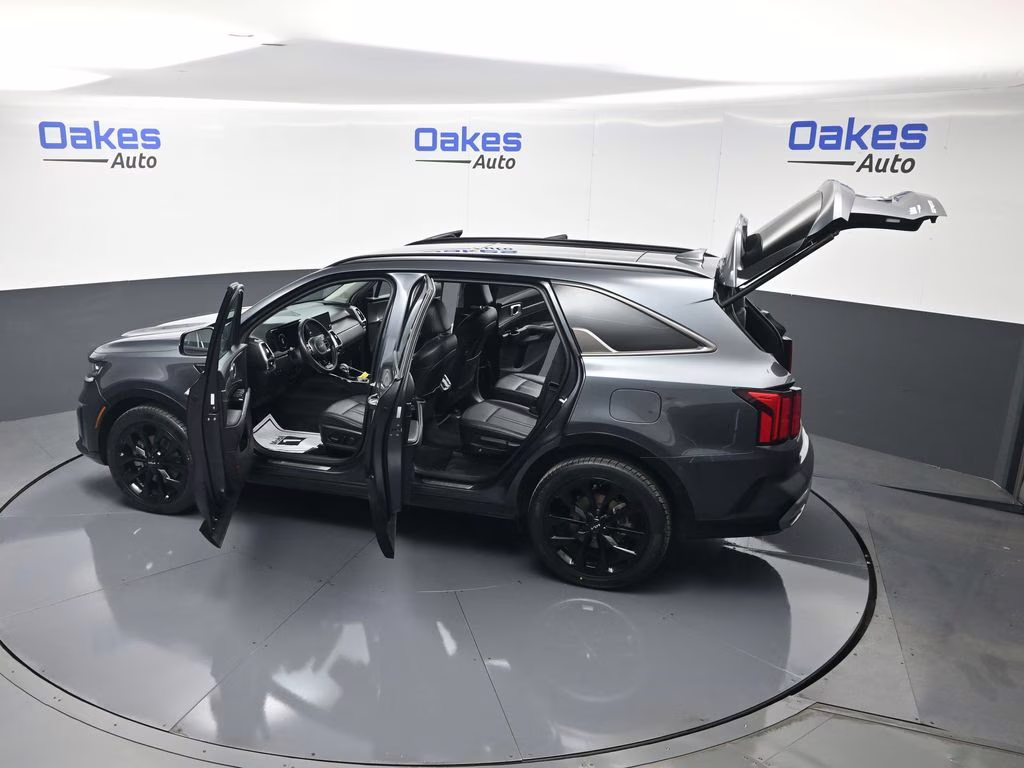 2023 Gravity Gray Kia Sorento SX FWD SUV