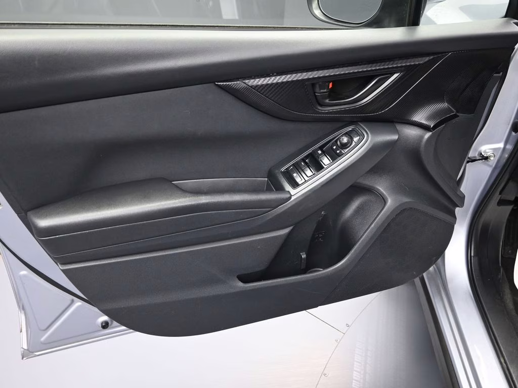 2023 Ice Silver Metallic Subaru Crosstrek Base AWD SUV