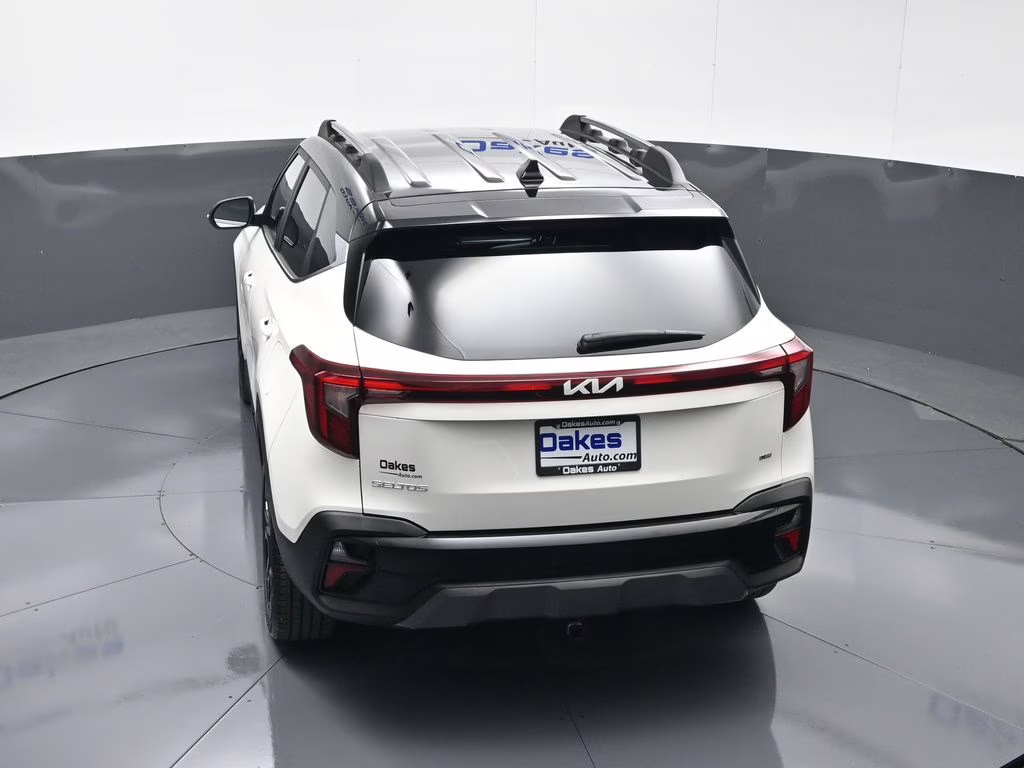 2024 Clear White/Black Roof Kia Seltos X-Line AWD SUV