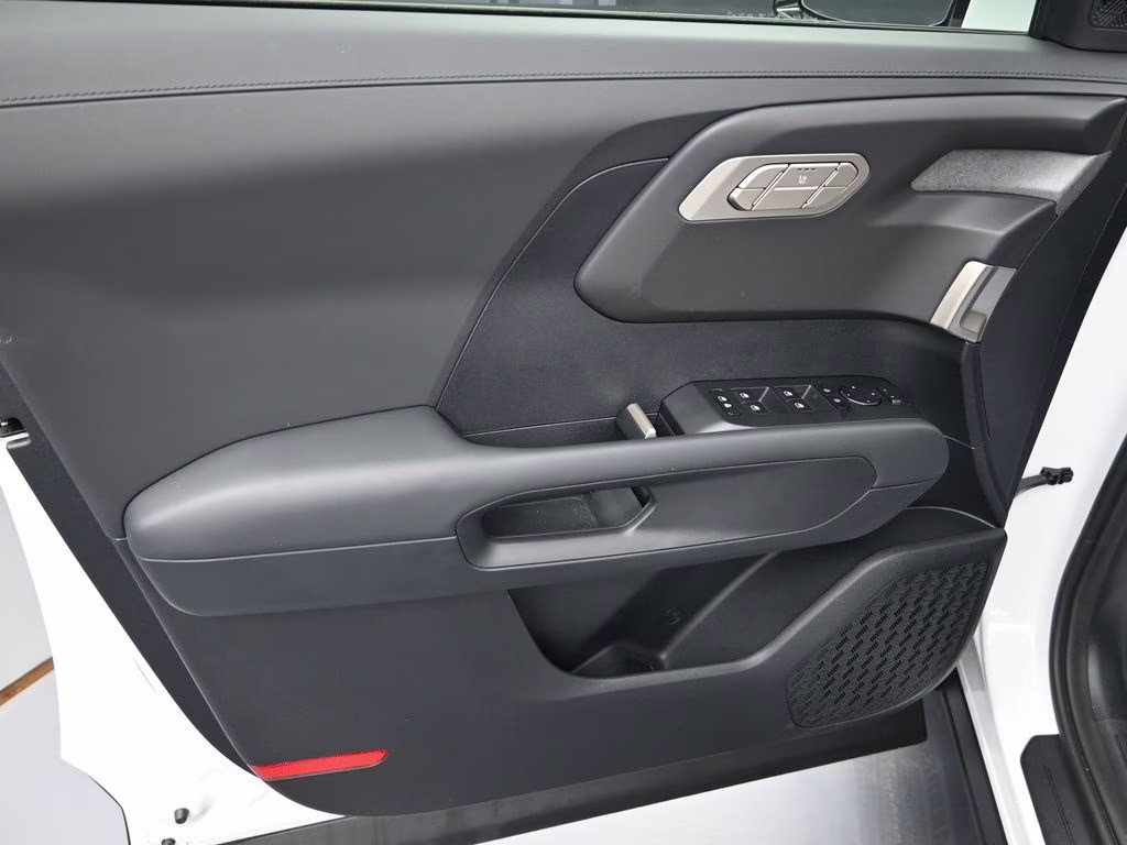 2027 Glacial White Pearl Kia Telluride S AWD SUV