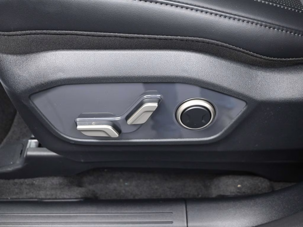 2027 Glacial White Pearl Kia Telluride S AWD SUV