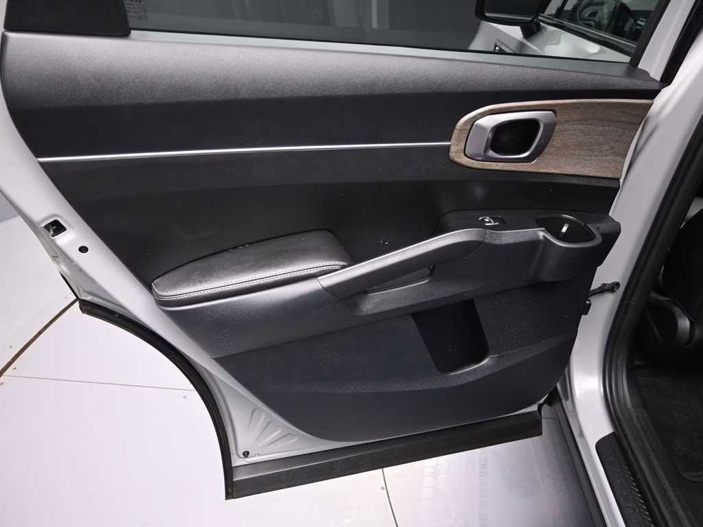 2023 Wolf Gray Kia Sorento X-Line EX AWD SUV