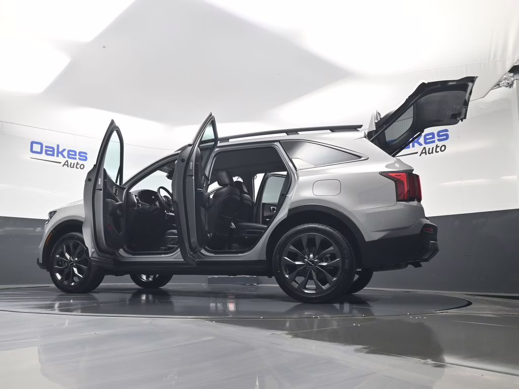 2023 Wolf Gray Kia Sorento X-Line EX AWD SUV