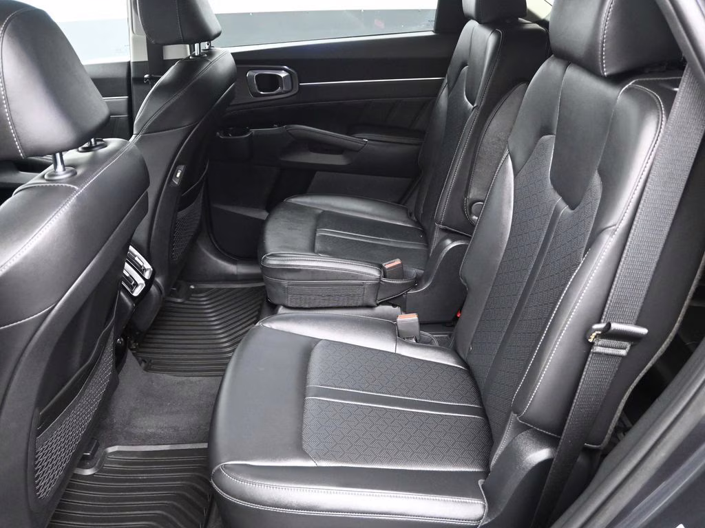 2023 Gravity Gray Kia Sorento SX FWD SUV