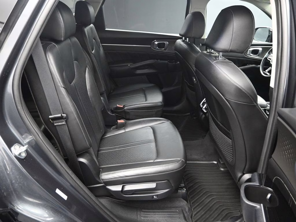 2023 Gravity Gray Kia Sorento SX FWD SUV