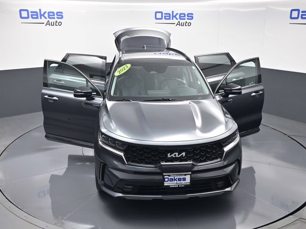 2023 Gravity Gray Kia Sorento SX FWD SUV