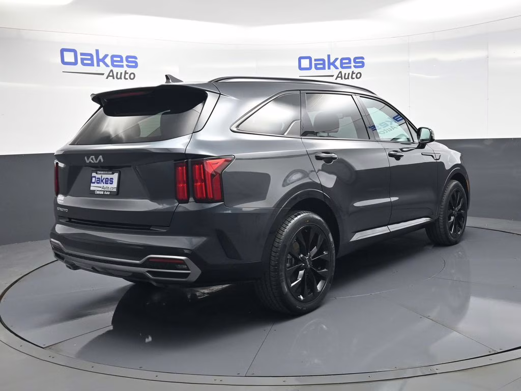 2023 Gravity Gray Kia Sorento SX FWD SUV