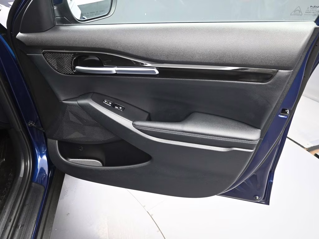 2024 Dark Ocean Blue Kia Seltos EX AWD SUV