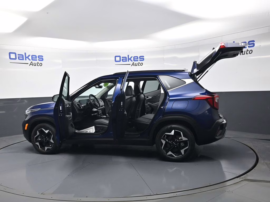 2024 Dark Ocean Blue Kia Seltos EX AWD SUV