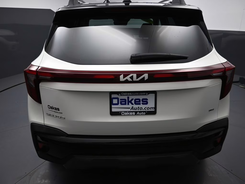 2024 Clear White/Black Roof Kia Seltos X-Line AWD SUV
