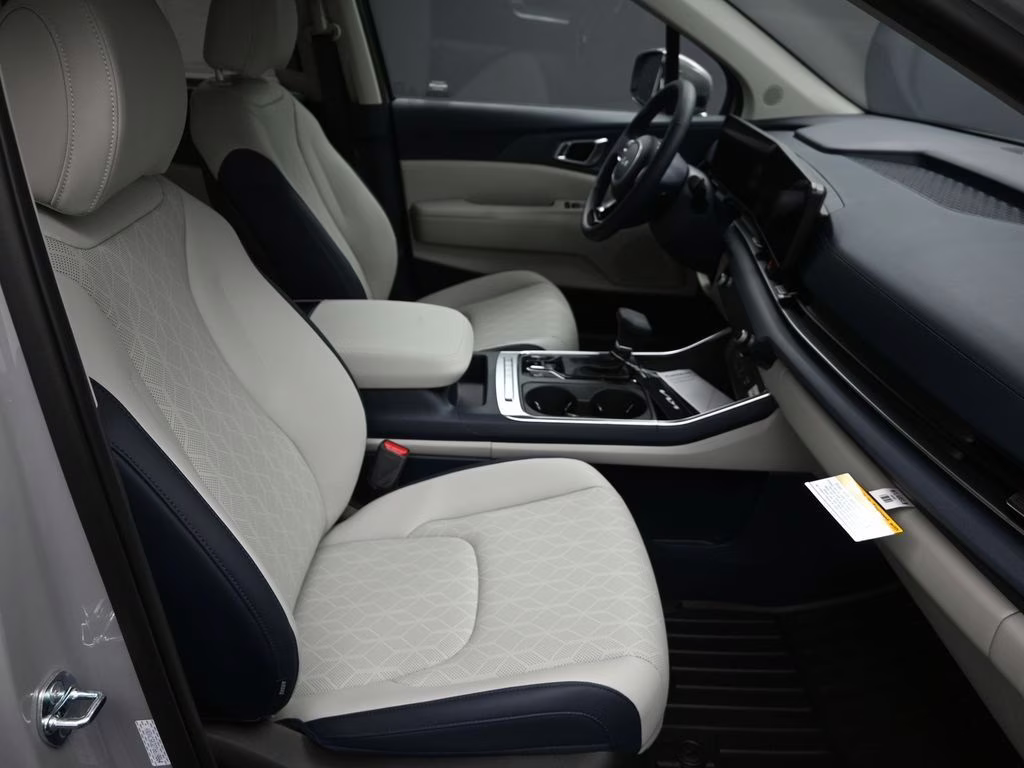 2026 Ceramic Silver Kia Carnival EX FWD Van