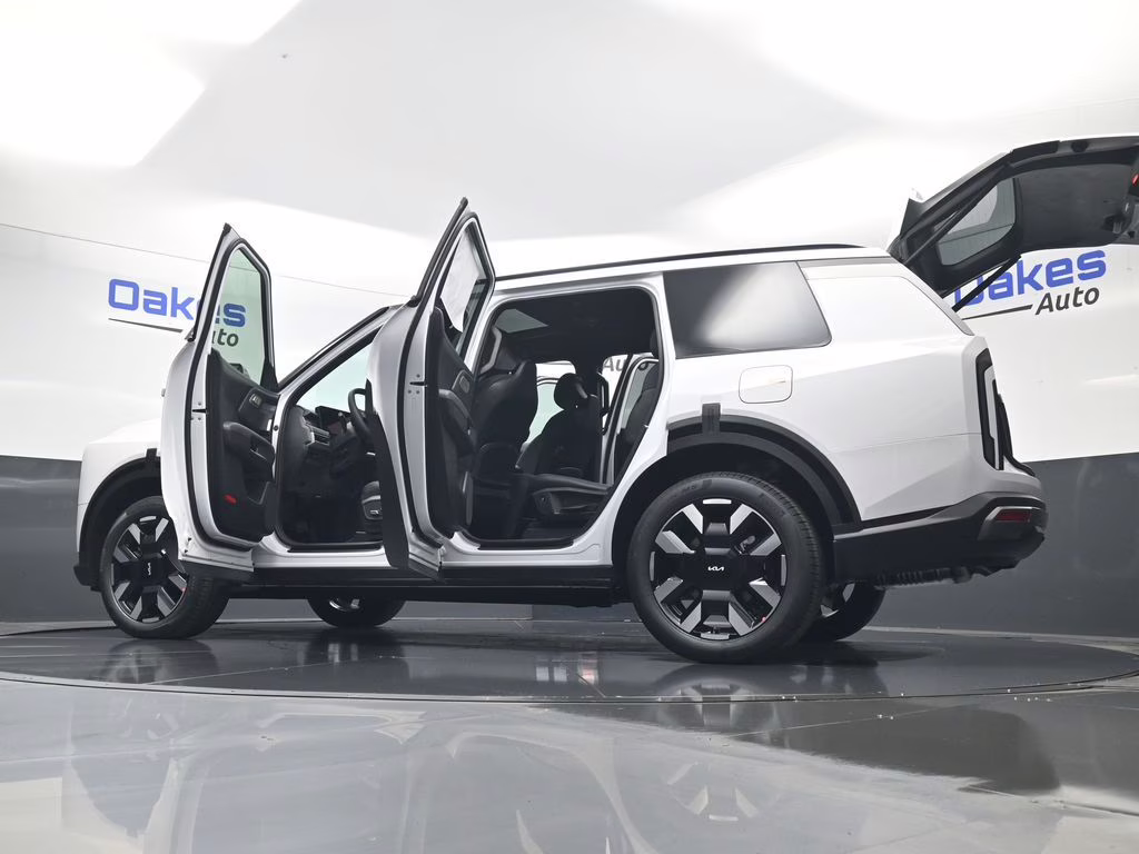 2027 Glacial White Pearl Kia Telluride S AWD SUV