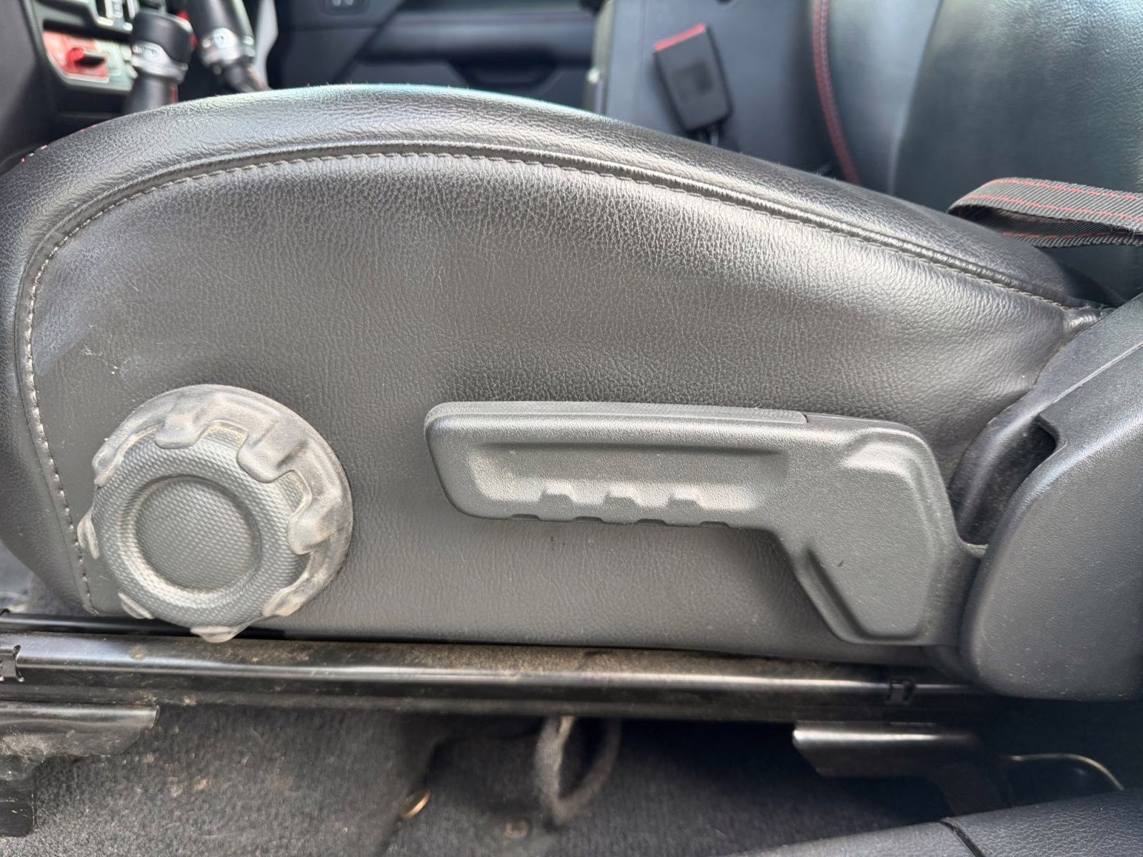 2018 Bright White Clearcoat Jeep Wrangler Unlimited Rubicon 4X4 SUV