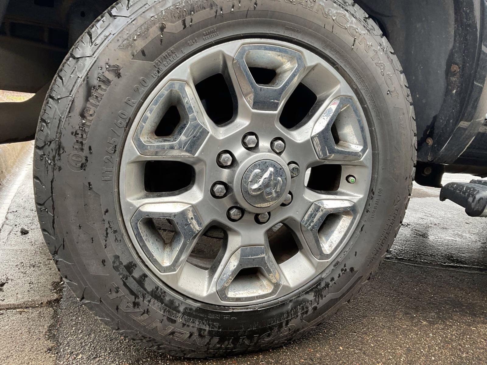 2016 Brilliant Black Crystal Pearlcoat Ram 2500 Laramie Longhorn 4X4 Truck