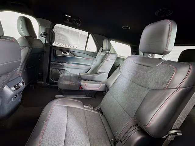 2026 Agate Black Metallic Ford Explorer ST 4X4 SUV