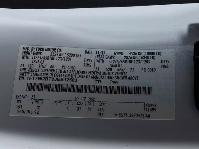 2018 Oxford White Ford Super Duty F-250 SRW XLT 4X4 Truck