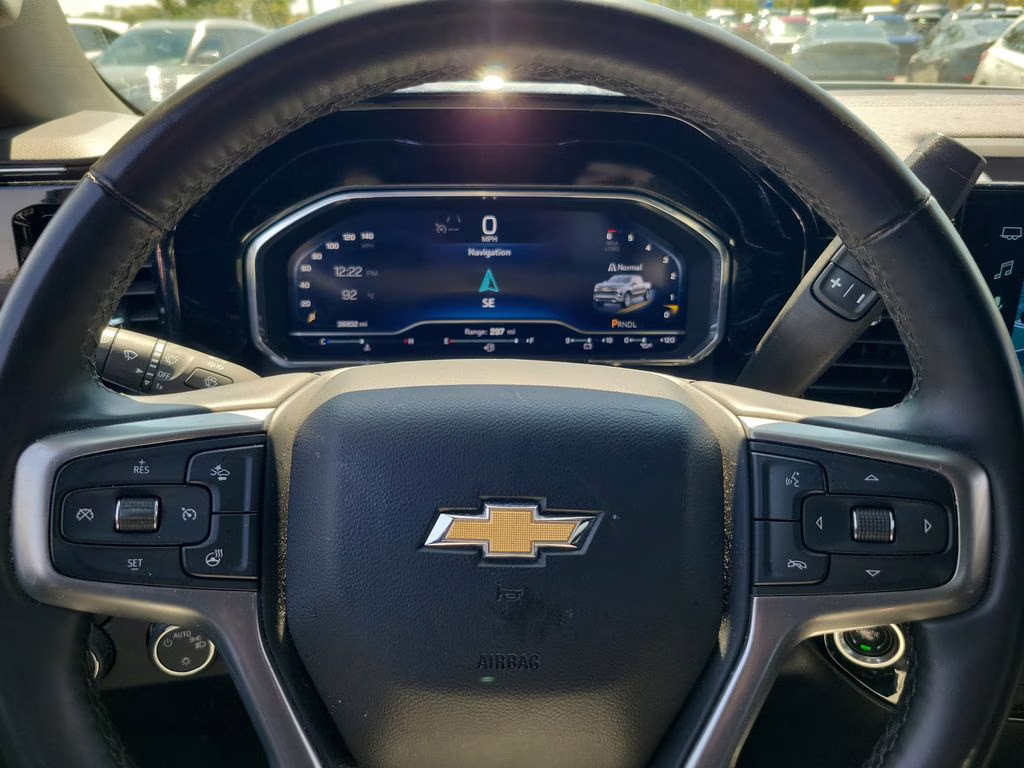 2025 Summit White Chevrolet Silverado 1500 LT RWD Truck