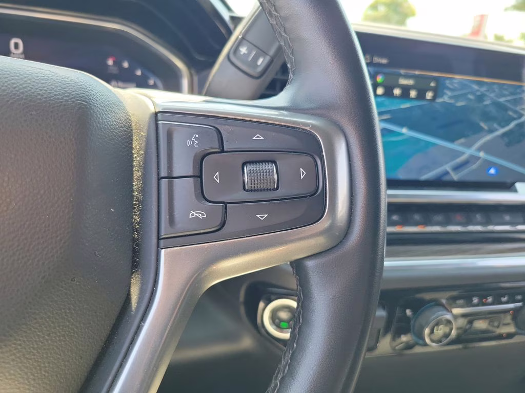 2025 Summit White Chevrolet Silverado 1500 LT RWD Truck