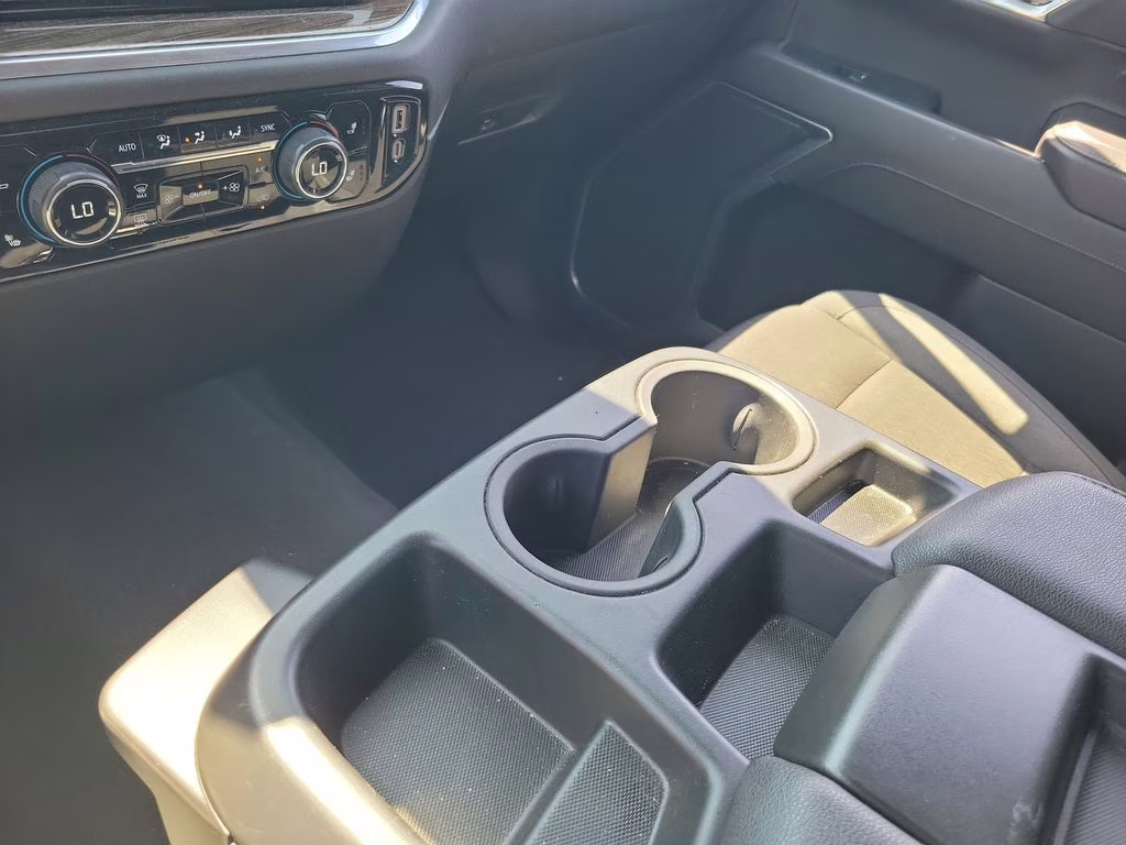 2025 Summit White Chevrolet Silverado 1500 LT RWD Truck