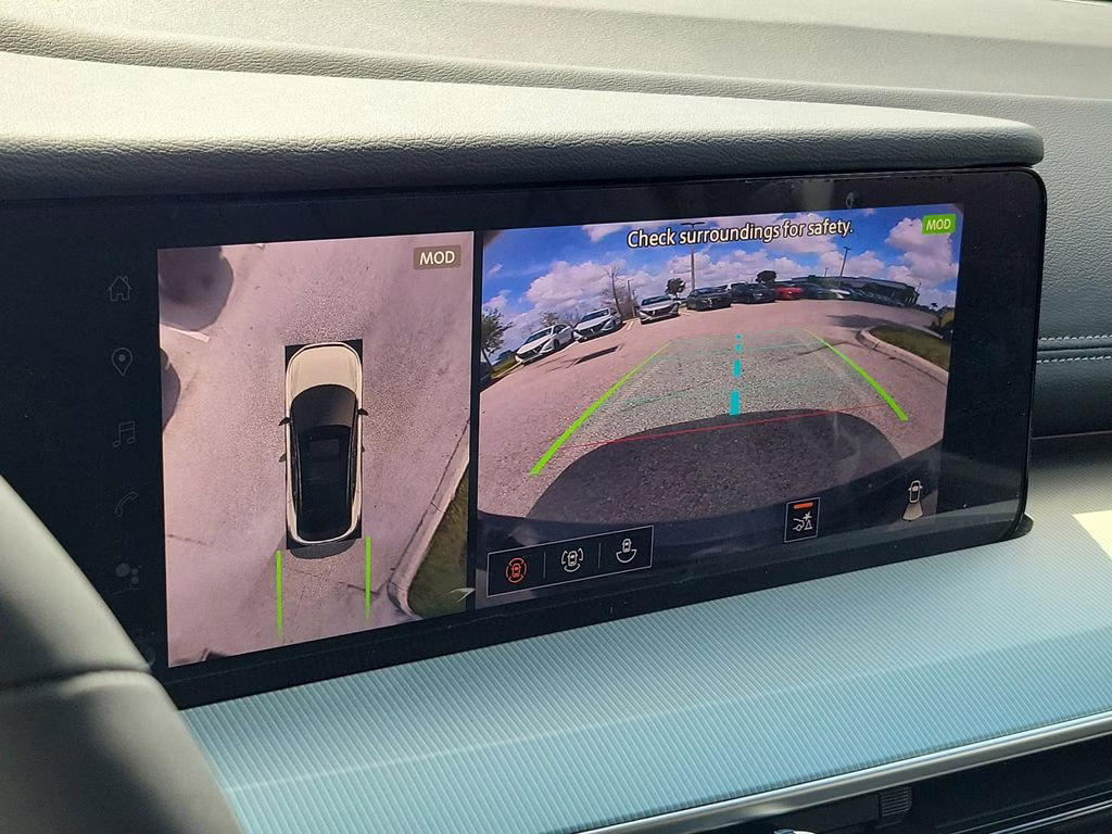 2026 Gun Metallic Nissan Murano Platinum AWD SUV