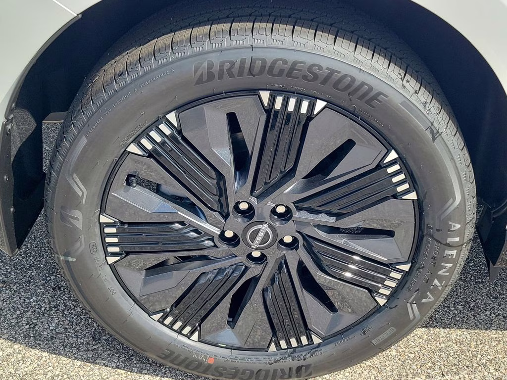 2026 White Pearl Nissan Murano Platinum AWD SUV