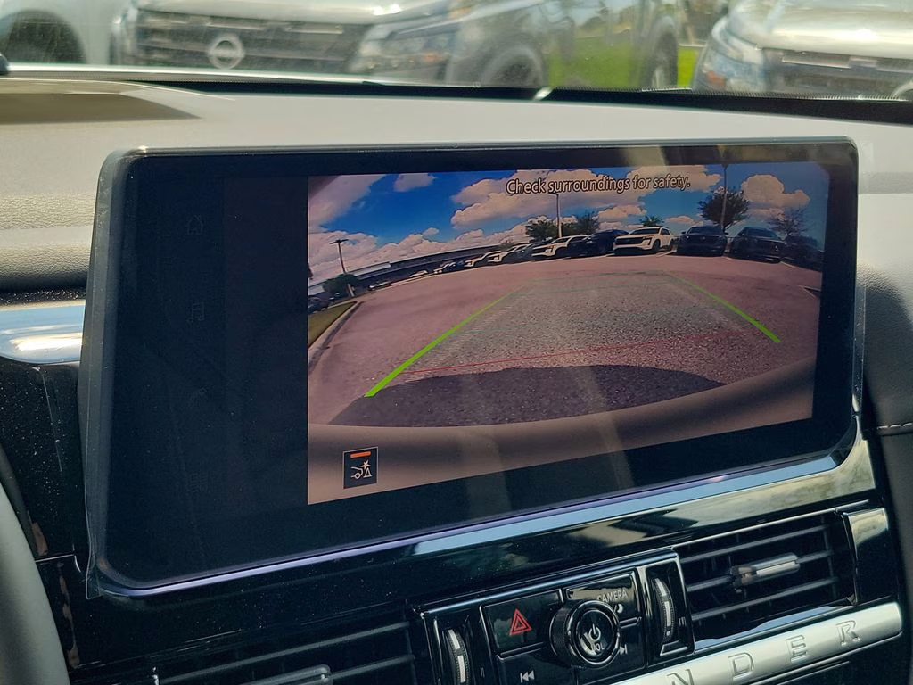 2026 White Pearl Nissan Pathfinder SV 4X4 SUV