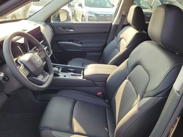 2026 Gun Metallic Nissan Pathfinder SL FWD SUV