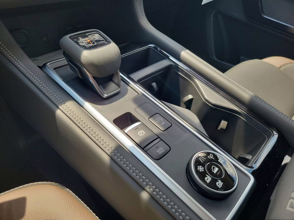 2026 Boulder Gray Nissan Pathfinder Platinum 4X4 SUV