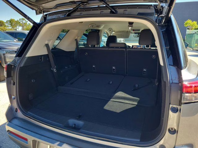 2026 Gun Metallic Nissan Pathfinder SL FWD SUV