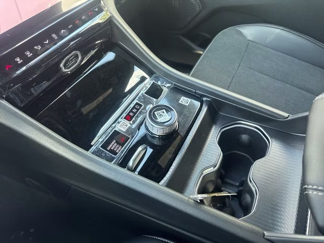 2026 Velvet Jeep Grand Cherokee L Altitude 4X4 SUV