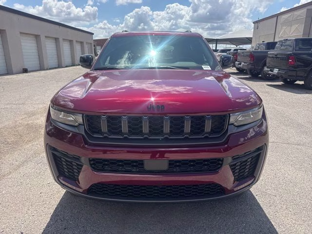 2026 Velvet Jeep Grand Cherokee L Altitude 4X4 SUV