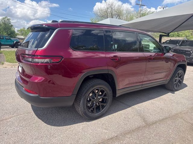 2026 Velvet Jeep Grand Cherokee L Altitude 4X4 SUV
