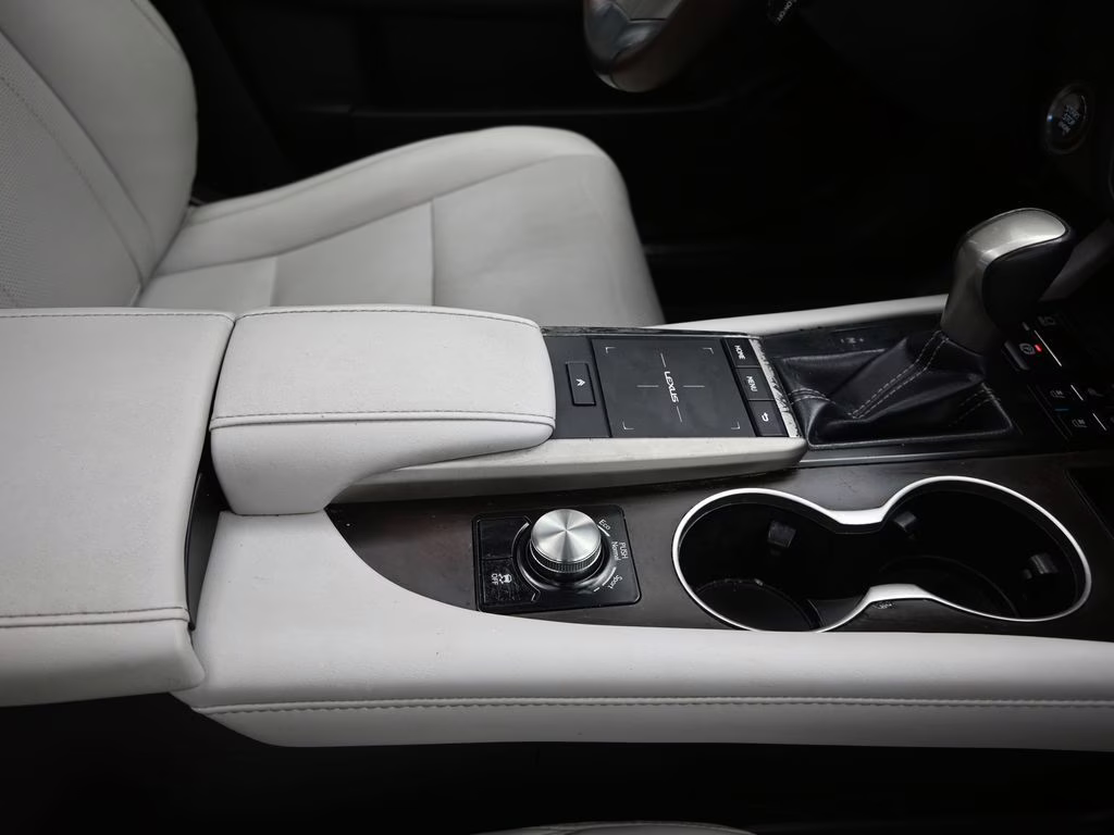 2022 Eminent White Pearl Lexus RX 350 FWD SUV