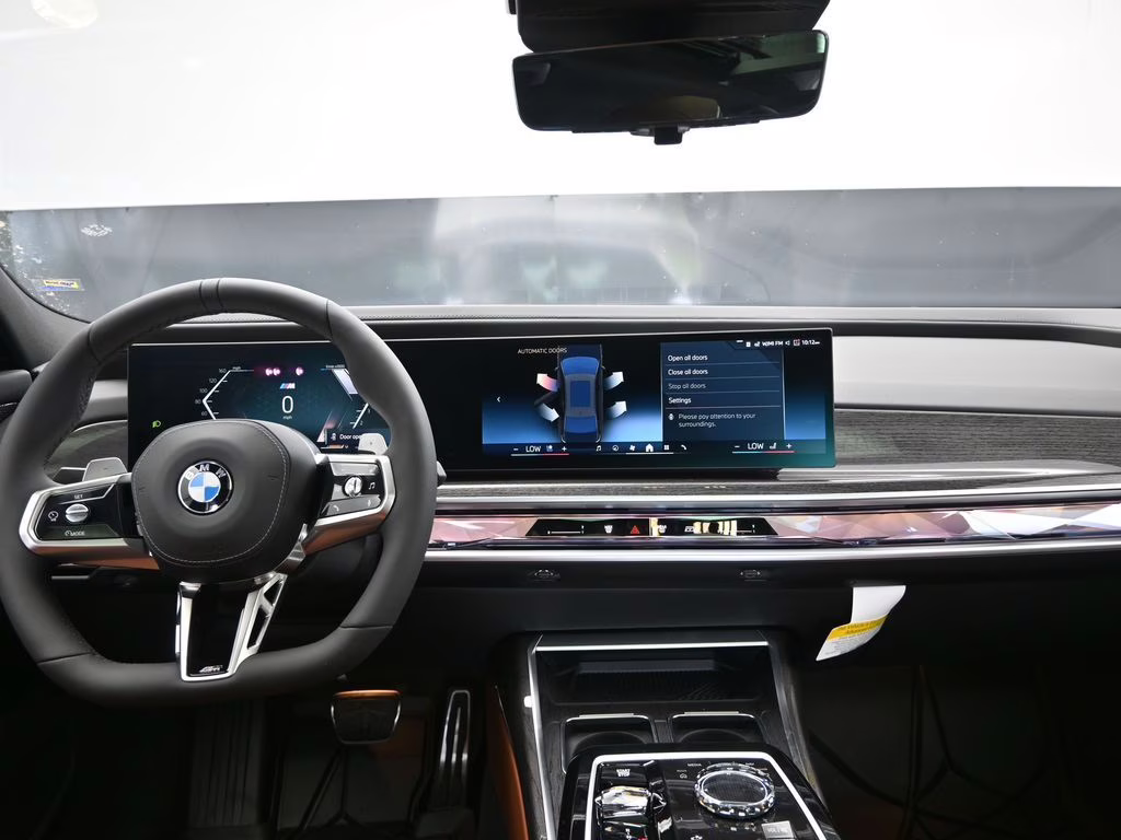 2026 Black Sapphire Metallic BMW 7 Series 760i xDrive AWD Sedan