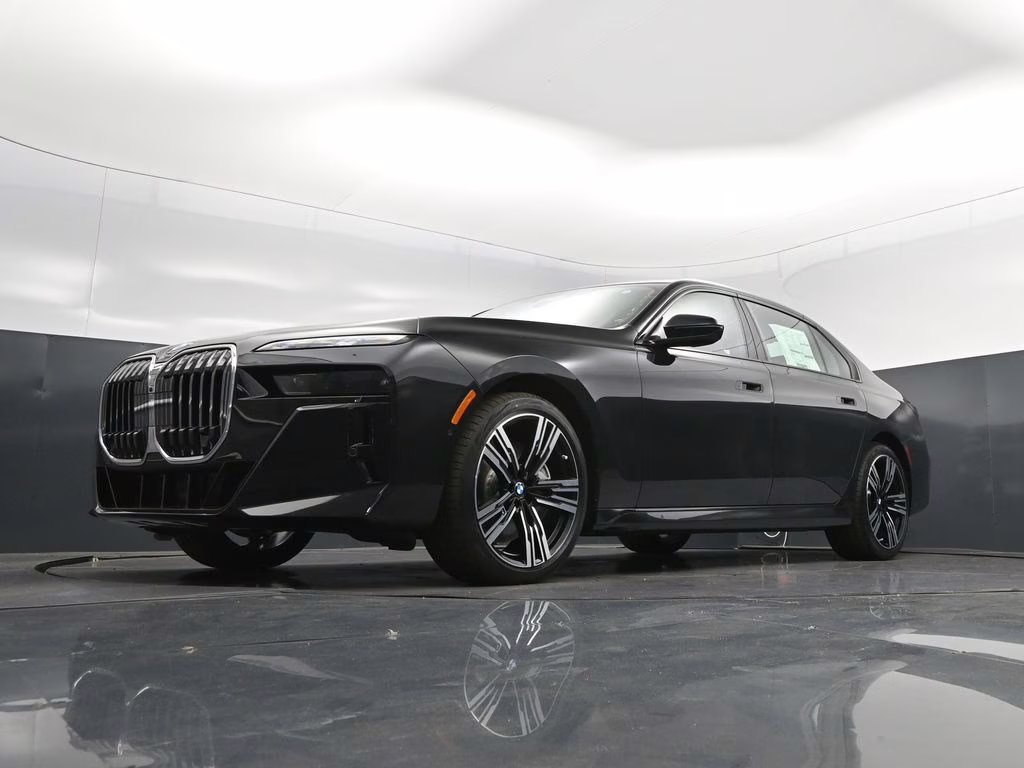 2026 Black Sapphire Metallic BMW 7 Series 760i xDrive AWD Sedan