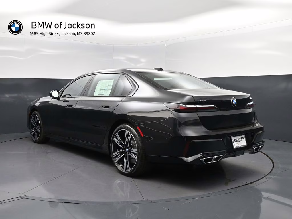 2026 Black Sapphire Metallic BMW 7 Series 760i xDrive AWD Sedan