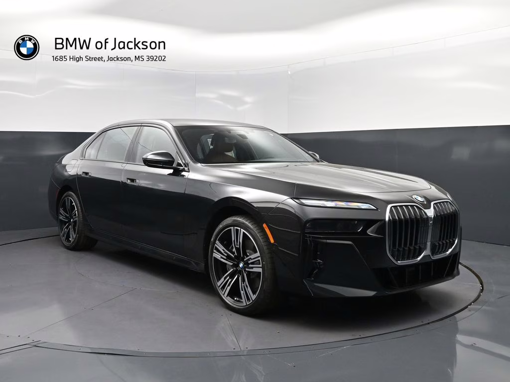 2026 Black Sapphire Metallic BMW 7 Series 760i xDrive AWD Sedan