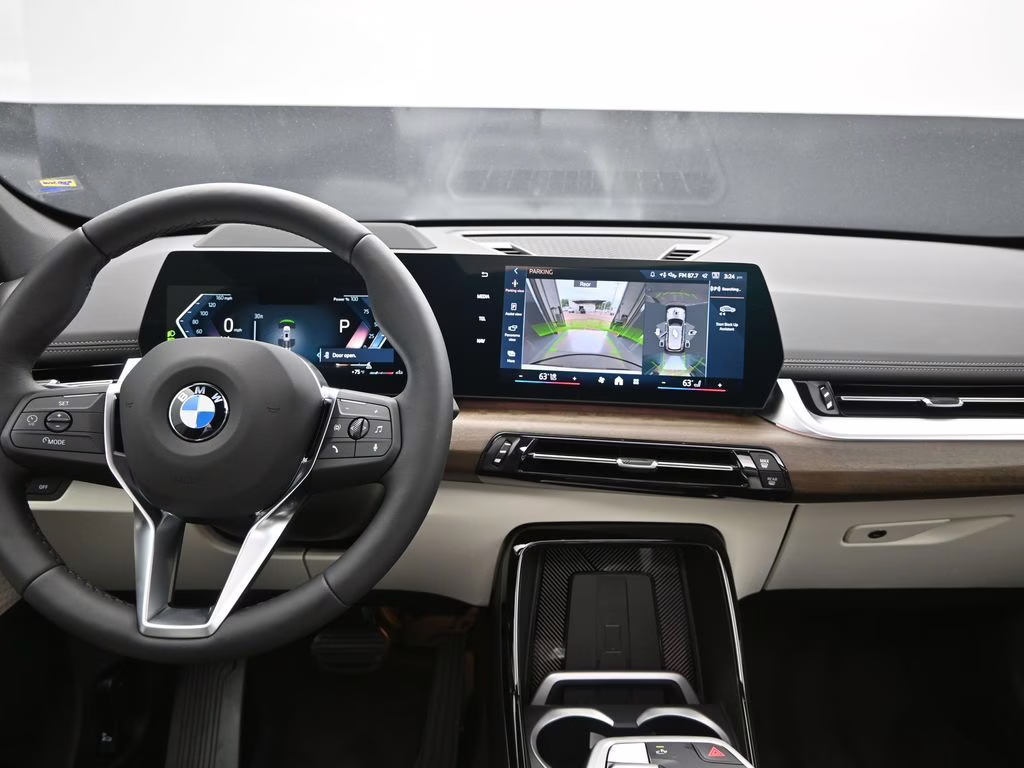 2026 Mineral White Metallic BMW X1 xDrive28i AWD SUV