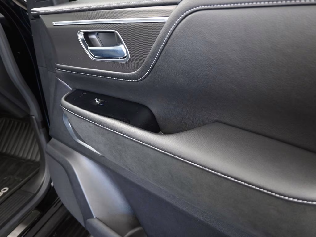 2025 Black Obsidian INFINITI QX80 LUXE RWD SUV