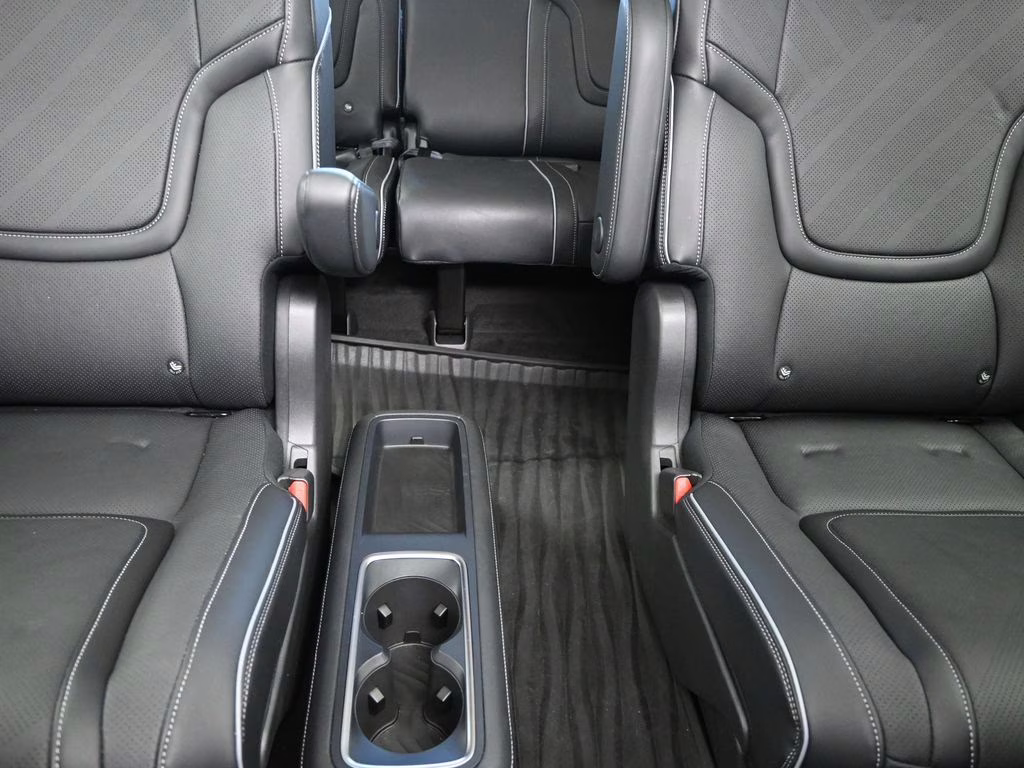 2025 Black Obsidian INFINITI QX80 LUXE RWD SUV