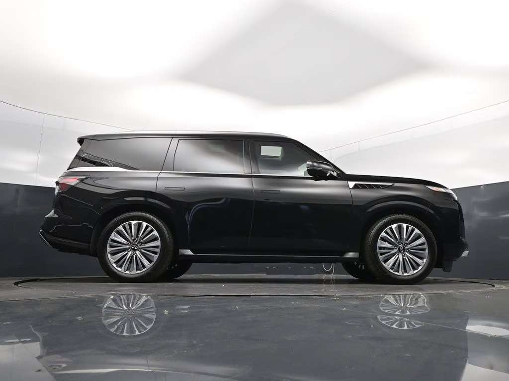 2025 Black Obsidian INFINITI QX80 LUXE RWD SUV