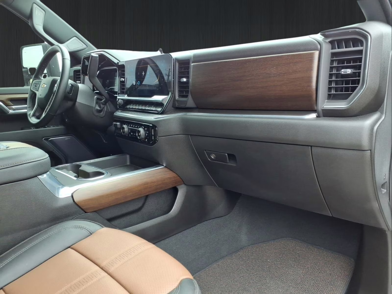 2024 Pearl Chevrolet Silverado 2500HD High Country 4X4 Truck