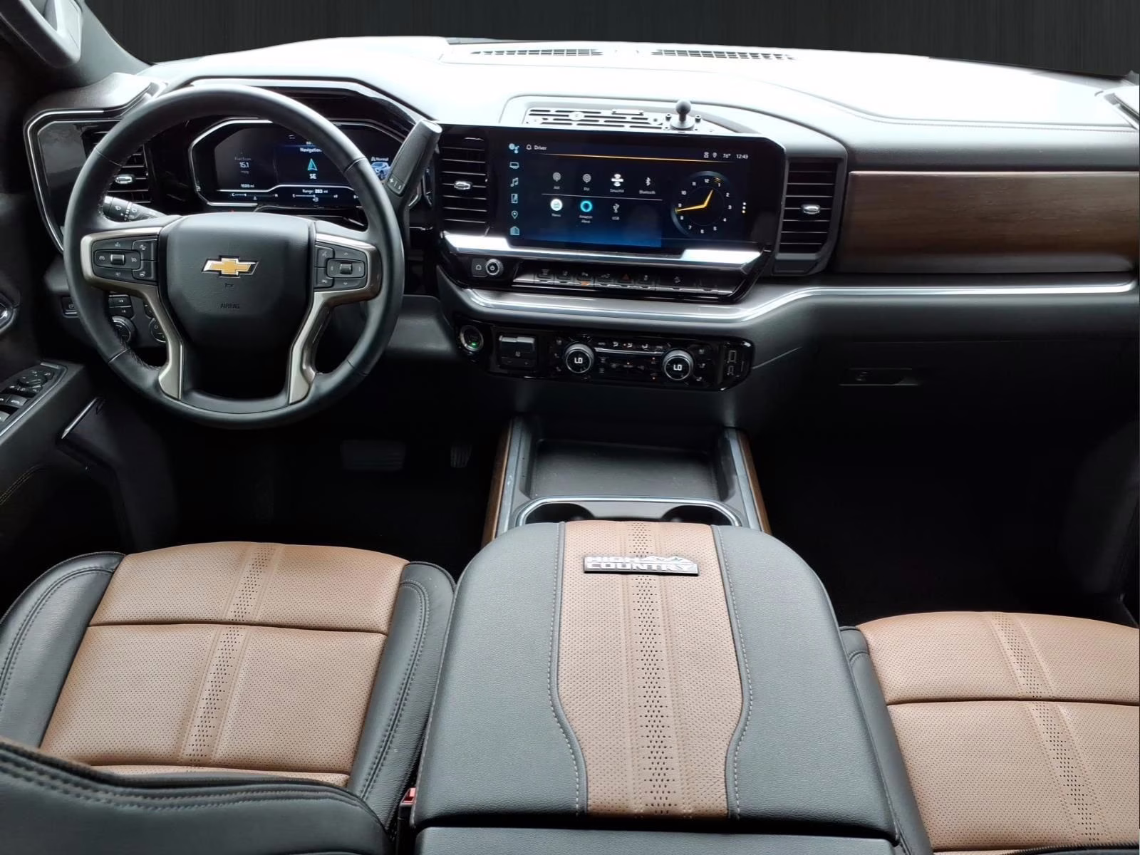 2024 Pearl Chevrolet Silverado 2500HD High Country 4X4 Truck