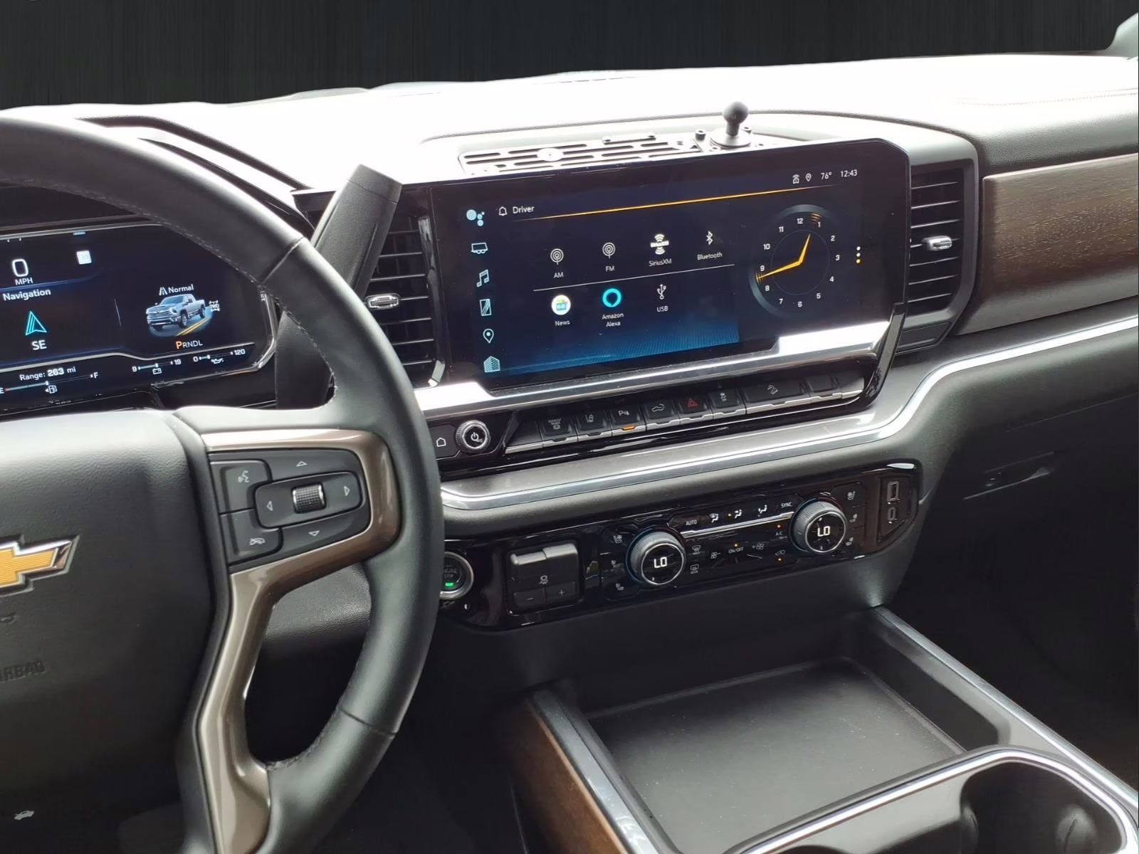 2024 Pearl Chevrolet Silverado 2500HD High Country 4X4 Truck