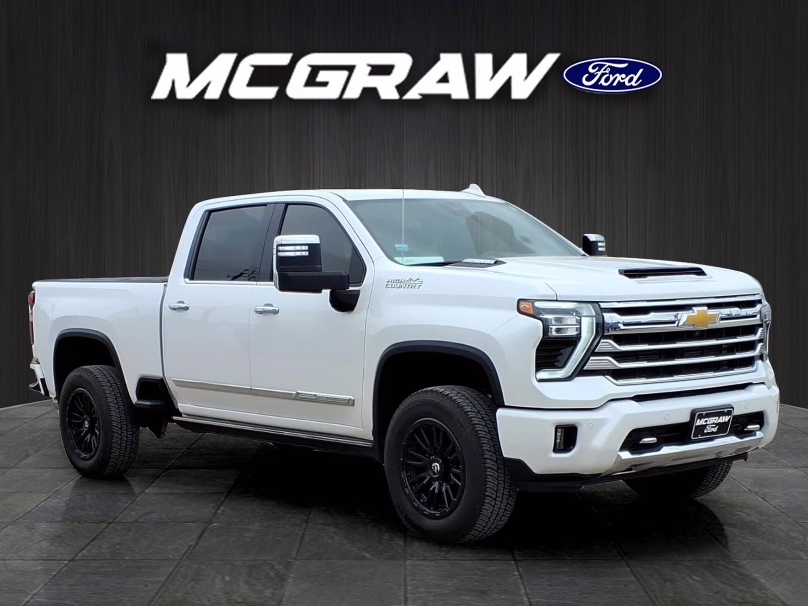 2024 Pearl Chevrolet Silverado 2500HD High Country 4X4 Truck