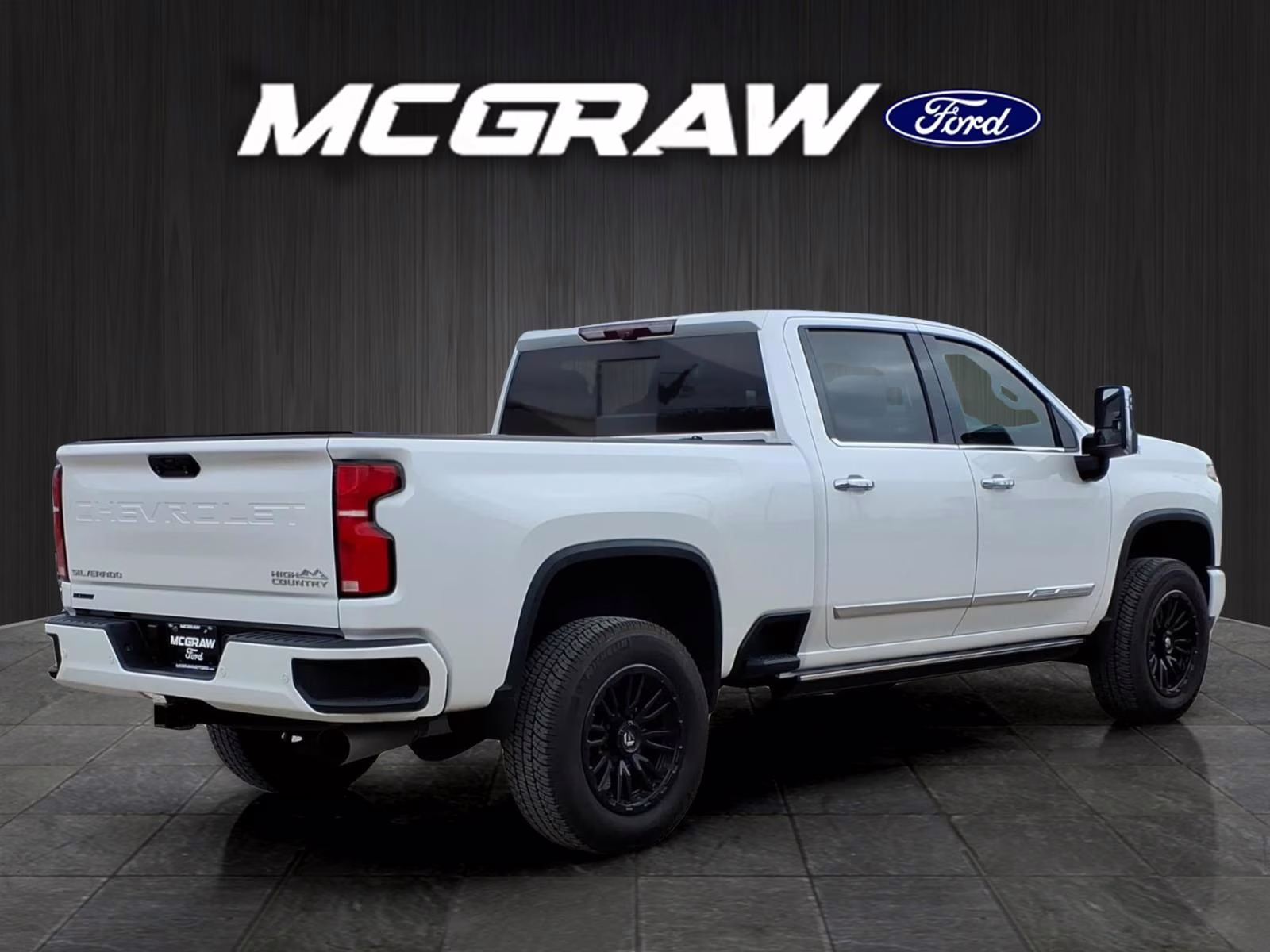 2024 Pearl Chevrolet Silverado 2500HD High Country 4X4 Truck