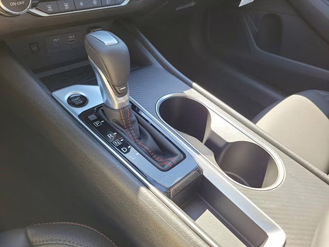 2026 Tactical Grn/Super Black Nissan Altima 2.5 SR FWD Sedan
